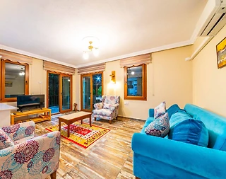 Marmaris Selimiye'de Yemyeşil Doğada, Geniş Bahçeli, 6 Kişilik Villa - 2