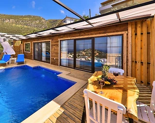 Kaş Gökçeören'de Harika Deniz Manzaralı, Sonsuzluk Havuzlu, Kiralık Villa - 1