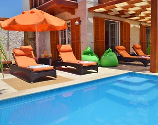 Kaş Kalkan'da Site İçerisinde, Özel Havuzlu, Konforlu Yazlık Villa - 2