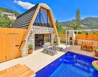 Kaş İslamlar'da Taş Ve Ahşap Yapılı, Özel Havuzlu, Balayı Villası - 1