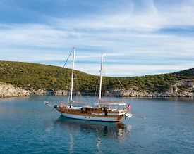 Bodrum'da Gözlerden Uzak, Konforlu, Kiralık Gulet - 2