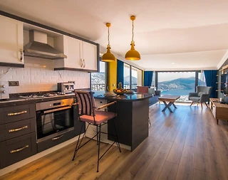 Kaş Kalkan'da Deniz Manzaralı, Jakuzili, Lüks Daire - 1