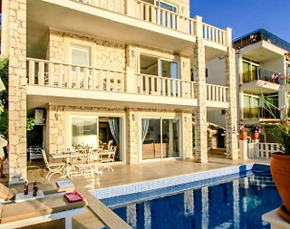 Kaş Kalkan'da Deniz Manzaralı, Kalabalık Ailelere Uygun, Kiralık Villa - 4