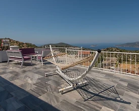 Kaş Bezirgan'da Göz Alıcı Deniz Manzaralı, Özel Havuzlu, Zarif Villa - 3