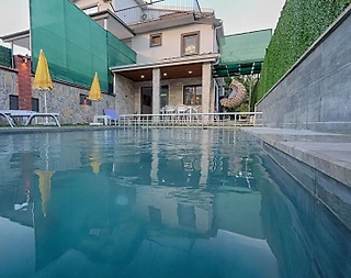 Fethiye'de Merkezi Konumda, Yetişkin ve Çocuk Havuzlu, Müstakil Villa - 1