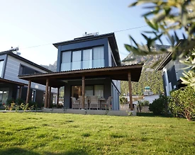 Muğla Milas'ta Doğanın İçerisinde, Sakin Konumda, Lüks Kiralık Villa - 2