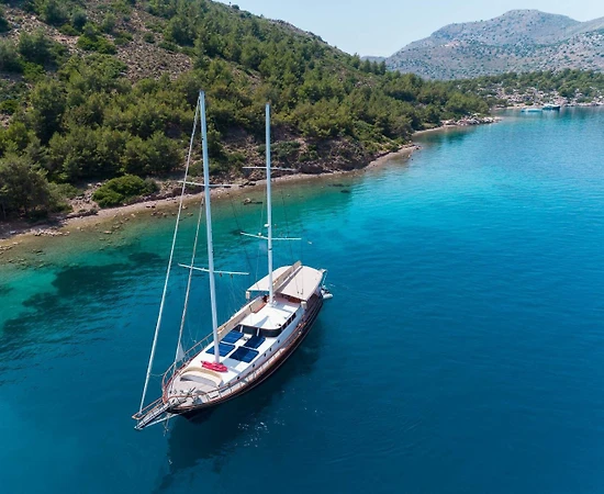 Marmaris'in Doğal Güzellikleri Arasında, 10 Kişilik, Geniş Gulet - 1