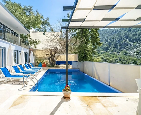 Kaş İslamlar'da Sessiz ve Huzurlu Doğada, Özel Havuzlu, Kiralık Villa - 1