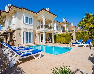 Fethiye'de Çalış Plajı'na Sıfır, Özel Havuzlu, Kiralık Villa - 1