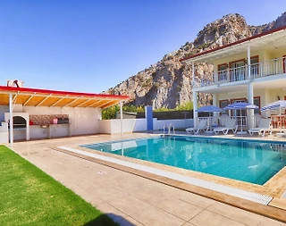 Ortaca Dalyan'da Doğa Manzaralı, Özel Havuzlu, Modern Tasarımlı Villa - 5