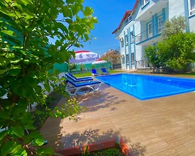 Fethiye Karaçulha'da Denize Yakın Konumda, Ortak Havuzlu, Tatil Evi - 2