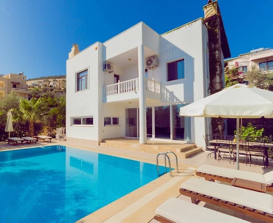 Kaş Kalkan'da Deniz Manzaralı, Özel Havuzlu, Merkezi Villa - 1