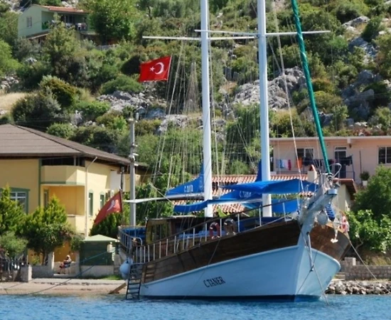 Muğla Fethiye'de, 16 Kişilik, Geniş Tasarıma Sahip, Konforlu Gulet - 1