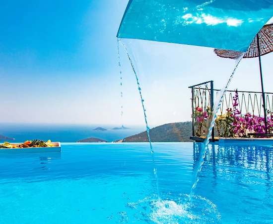 Kaş İslamlar'da Doğa Manzaralı, Özel Havuzlu, 2 Kişilik, Tiny House - 1