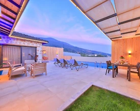 Kaş Çavdır'da Balayı Çiftlerine Uygun, Özel Havuzlu, Jakuzili Villa - 2