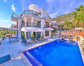 Kaş Kalkan'da Deniz ve Doğa Manzaralı, Özel Havuzlu, Şık Villa - 5