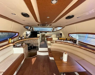 Antalya Konyaaltı'da Maviliklere Yolculuk Yapabileceğiniz, Kiralık Yat - 3