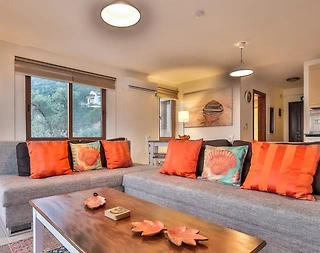 Kaş Andifli'de Muhteşem Manzaralı, Denize Yakın, 6 Kişilik Ev - 3