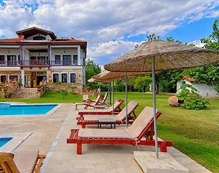 Ortaca Dalyan'da Geniş Bahçe İçerisinde, Özel Havuzlu, Ferah Villa - 3