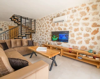 Kaş Sarıbelen'de Büyüleyici Doğada, Özel Havuzlu, Kiralık Villa - 5