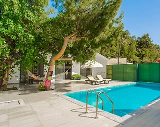 Kaş İslamlar'da Doğa'nın İçerisinde, Özel Havuzlu, Balayı Villası  - 1