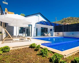 Kaş Ulugöl'de Eşsiz Doğada, Özel Havuzlu, Kiralık Villa - 3