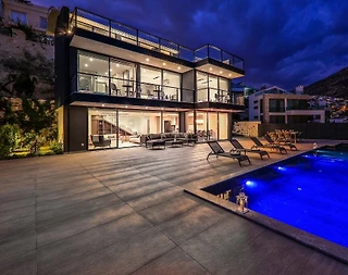 Kaş Kalkan'da Nefes Kesici Manzaralı, Özel Havuzlu, Modern Villa - 3