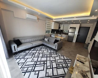 Antalya Kemer'de Merkezi Konumda, Ortak Havuzlu, İkiz Villa - 4