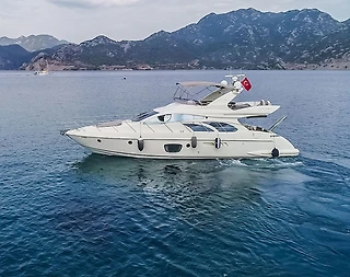 Bodrum'da Mavi Suların Tadını Çıkarabileceğiniz, Kiralık Yat - 2