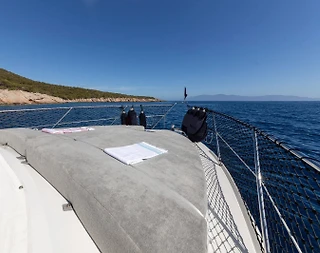 Bodrum Kalkışlı Eşsiz Mavilikte, 6 Kişi Kapasiteli Kiralık Motoryat - 2