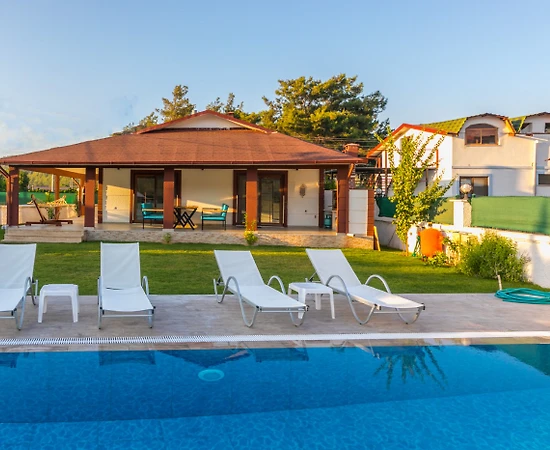 Marmaris Hisarönü'nde Muhteşem Doğada, Özel Havuzlu, Bahçeli Villa - 1