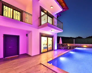 Kaş Andifli'de Eşsiz Doğada, Özel Havuzlu, 3+1 Şık Villa - 2