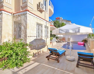 Kalkan Merkez'de Denize Yürüyüş Mesafesinde, Özel Havuzlu, Şık Villa - 5