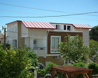 Didim Altınkum'da Doğa Manzaralı, Bahçe Katı, 3+1 Konforlu Daire - 4