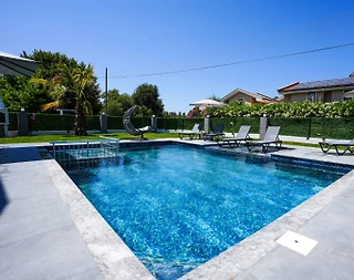 Ortaca Dalyan'da Geniş Bahçeli, Özel Havuzlu, Kiralık Şık Villa - 5