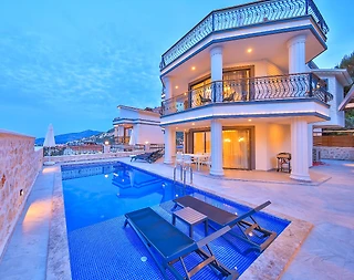 Kaş Kalkan'da Deniz ve Doğa Manzaralı, Özel Havuzlu, Şık Villa - 4