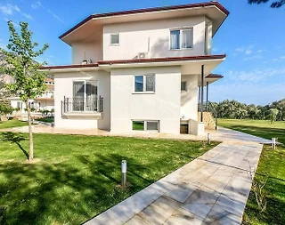 Muğla Köyceğiz'de Doğa İçerisinde, Ortak Havuzlu, Kiralık Villa - 2