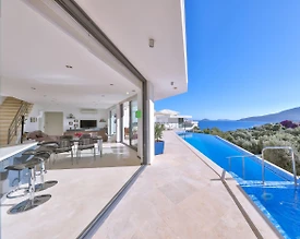 Kalkan'da Deniz Manzaralı, Yetişkin ve Çocuk Havuzlu, Merkezi Villa - 3