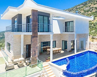 Kaş İslamlar'da Enfes Deniz Manzaralı, Özel Havuzlu, Konforlu Villa - 1