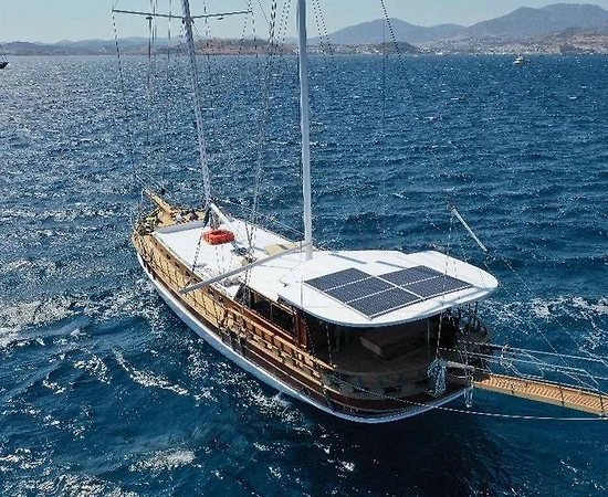 Bodrum'da Mavi Yolculuk Sunan, 5 Kabinli, Lüks Gulet - 1