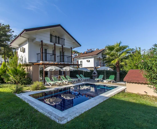 Fethiye Ölüdeniz'de Plaja Yakın, Özel Havuzlu, Konforlu, Modern Villa - 1