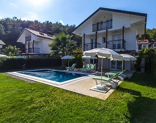 Fethiye Ölüdeniz'de Denize Yakın, Özel Havuzlu, 8 Kişilik Villa - 2