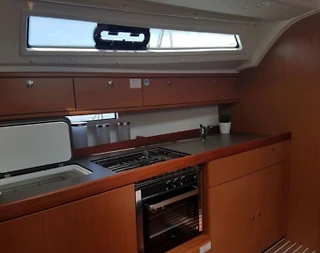 Göcek'in Engin Maviliklerinde, 3 Kabinli, 6 Kişilik, Kiralık Yelkenli - 5