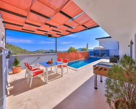 Kaş İslamlar'da Doğa Manzaralı, Özel Havuzlu, Jakuzili Villası - 2