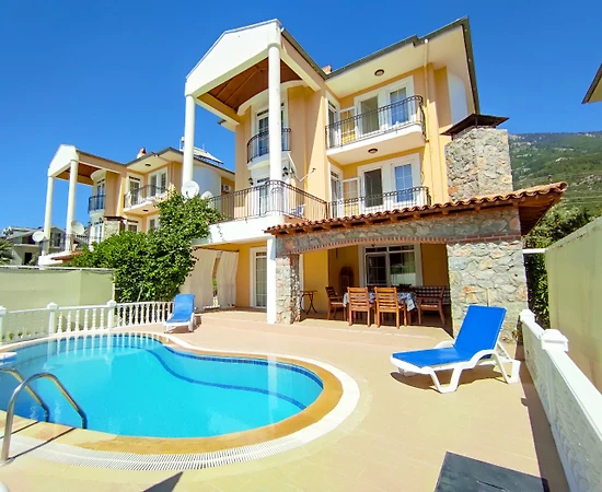 Fethiye Ölüdeniz'de Ölüdeniz Plajına Yakın, Özel Havuzlu, Kiralık Villa - 1