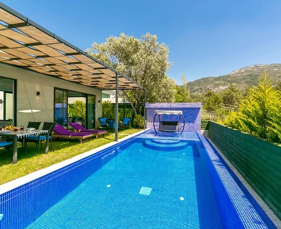 Kaş İslamlar'da Huzurlu Doğa İçinde, Özel Havuzlu, Balayı Villası - 1