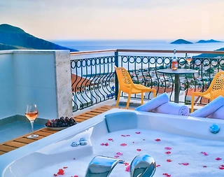 Kaş Kalkan'da Enfes Deniz Manzaralı, Özel Havuzlu, Kiralık Villa - 4