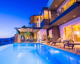 Kaş Kalkan'da Deniz Manzaralı, Kalabalık Ailelere Uygun, Lüks Villa - 2