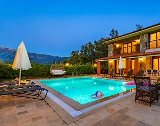 Fethiye Kayaköy'de Doğa İle İç İçe, Özel Havuzlu, 6+1 Ferah Villa - 2