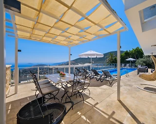 Kalkan'da Kalabalık Ailelere Uygun, Sonsuzluk Havuzlu, Kiralık Villa - 5